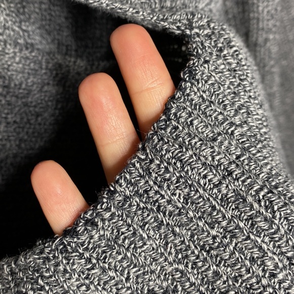 Tome NYC Crossover wrap sweater in heathered grey merino wool blend size M - Picture 16 of 16